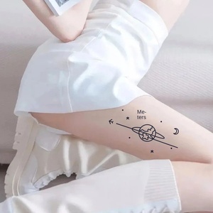 Pequeño fresco lindo despedida <span class=keywords><strong>de</strong></span> soltera carta tatuaje pegatinas jugo <span class=keywords><strong>de</strong></span> hierbas impermeable <span class=keywords><strong>de</strong></span> larga duración para el cuerpo al por mayor comercio exterior - Product Image 1