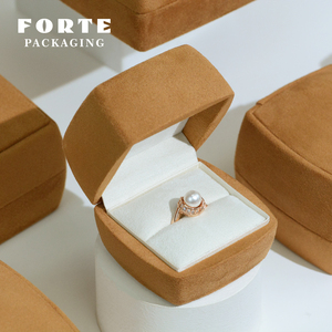 FORTE Boîtes à bijoux élégantes et luxueuses en velours emballage pour votre collier pendentif bague bien-aimé boîtes à bijoux personnalisées haut de gamme - Product Image 5