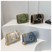 Sac carré en PU tressé de style coréen populaire pour femme, nouvelle collection automne, sac bandoulière rétro occidental avec chaîne, sac transfrontalier