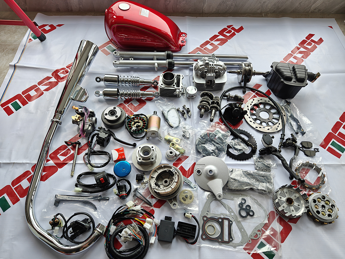 パーツ GN125 楽天市場】GN125 GN125E GN125H GN125-2F GN125-3F サイドカバー