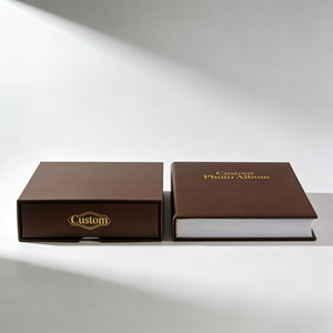 Album Fotografico Personalizzato con Copertina Rigida in Similpelle, Logo Personalizzato con Stampa a Caldo, Libro dei Ricordi con Finitura Soft Touch e Scatola con Cassetto - Product Image 3