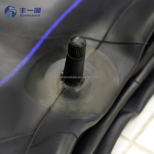 إطارات داخلية عالية الجودة من المطاط البوتيل مقاس <span class=keywords><strong>13</strong></span> بوصة بسعر المصنع، 165-<span class=keywords><strong>13</strong></span> 165R13 TR13، صمام لإطارات سيارات الركاب - Product Image 3