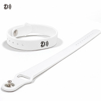 Wasserdichte RFID-Silikonarmbänder NXP NTAG213 NTAG215 NTAG216 Verstellbares NFC-Silikonarmband