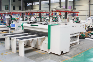 320 Bảng điều khiển funiture làm ngang <span class=keywords><strong>CNC</strong></span> chùm Saw tự động cắt <span class=keywords><strong>CNC</strong></span> máy tính bảng Saw cho MDF - Product Image 3