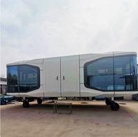 Capsule spatiale modulaire préfabriquée Apple Cabin de 20 et 40 pieds en option pour projets touristiques et d'hébergement