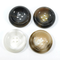 Kancing Resin Bulat 4 Lubang Warna Hitam Curry untuk Pakaian, Aksesoris Pakaian, Grosir dari Produsen Asli SAS
