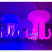 Décorations lumineuses suspendues au plafond pour les événements de discothèque, ballons transparents gonflables à LED en forme de méduse