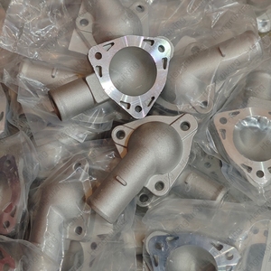 Carcasa del Termostato para Motor Diésel 13049-4M500 130494M500 para ENTRA 2000-2005 - Product Image 4