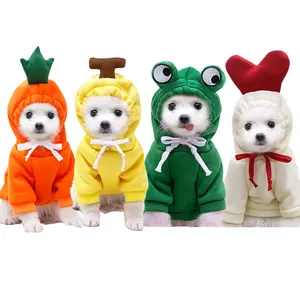 2024 ausgefallenes Haustier französischer Bullen Winterkleidung Yorkshirer Chihuahua Outfits Frucht Welpen Katze Hoodies Hundekostüm