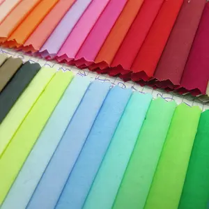 Commercio all'ingrosso in magazzino 60S combe 100% tessuto di seta di cotone per camiceria tessuto ad alta densità per la biancheria da letto, gonne, per bambini 'vestiti
