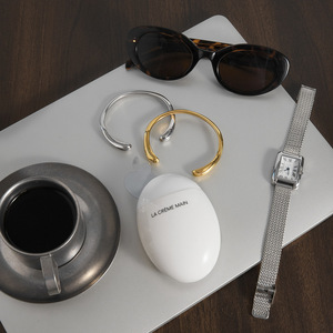 กำไลข้อมือเหล็กไทเทเนียมทรงเรขาคณิตแบบมินิมอล ดีไซน์เปิด เครื่องประดับสำหรับทุกเพศ - Product Image 4