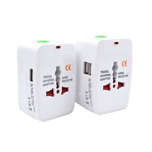 อะแดปเตอร์แปลงปลั๊กไฟแบบสากล พร้อมพอร์ต USB และระบบป้องกันไฟกระชาก สำหรับใช้ในสหรัฐอเมริกา ยุโรป ออสเตรเลีย สหราชอาณาจักร และประเทศต่างๆ ทั่วโลก - Product Image 1