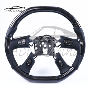 Volant en fibre de carbone noire avec cuir pour <span class=keywords><strong>Chevrolet</strong></span> <span class=keywords><strong>Silverado</strong></span> Trailblazer <span class=keywords><strong>SS</strong></span> GMC <span class=keywords><strong>2003</strong></span>+ - Product Image 5