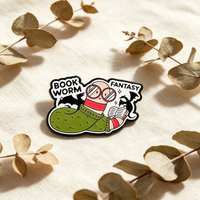 Broche émaillée Arbre de Noël en forme de livre, Décoration de Noël pour les amoureux des livres, Badge commémoratif personnalisé, Vente en gros