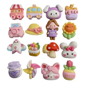 Nuevo lindo helado cometa pan <span class=keywords><strong>cesta</strong></span> gorra gato leche flor seta autobús resina encantos <span class=keywords><strong>para</strong></span> teléfono caja botella zapatos Decoración - Product Image 5