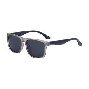 Gafas de sol polarizadas cuadradas de lujo para hombre, protección UV400, lentes TAC, montura de plástico y metal con estuche, color negro - Product Image 2