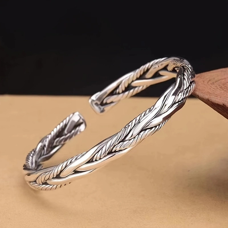 Twisted Retro Bracelet