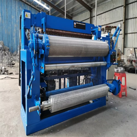 Machine en acier à grande vitesse de maille de poulet de maille soudée électrique pour faire la clôture de petit pain