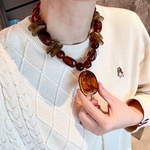 Vintage Geometric Acrylic Resin & Lucite <b>Beaded</b> <b>Necklace</b> Amber Color Women's Party Jewelry - Product Image 4