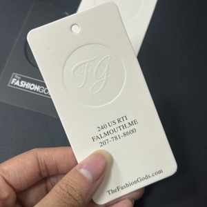 <span class=keywords><strong>Étiquettes</strong></span> suspendues personnalisées de haute qualité pour vêtements, <span class=keywords><strong>étiquettes</strong></span> de vêtements en papier de luxe avec logo de marque pour l'étiquetage des <span class=keywords><strong>prix</strong></span> - Product Image 4