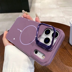 Funda Protectora de Silicona Antigolpes, Brillante, Suave, de TPU, con Soporte para Cámara, para iPhone 17, 16, 15 Pro Max - Product Image 4