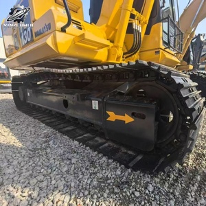 Excavatrice sur chenilles Komatsu 130 d'occasion, 13 tonnes, godet de 0,6 m³, marque japonaise d'origine, excavatrice de construction de taille moyenne, faible nombre d'heures, bon état - Product Image 3