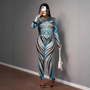 Nuovo Completo Casual <span class=keywords><strong>da</strong></span> <span class=keywords><strong>Donna</strong></span> in Due Pezzi, Top a Righe <span class=keywords><strong>Sexy</strong></span> e Pantaloni Aderenti, Set Autunno Primavera per <span class=keywords><strong>Abbigliamento</strong></span> Femminile - Product Image 3