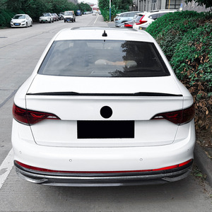 สปอยเลอร์หลังทรง M4 สำหรับรถ Volkswagen Sagitar Jetta Mk7 สีดำเงา ลายคาร์บอนไฟเบอร์ วัสดุ ABS ติดตั้งที่ฝากระโปรงท้าย - Product Image 1