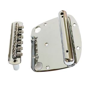<span class=keywords><strong>Vente</strong></span> en gros de Chine, Meilleure <span class=keywords><strong>vente</strong></span> : Pont de <span class=keywords><strong>guitare</strong></span> tremolo vibrato style Mustang chromé argenté avec logo personnalisé, pièce de rechange pour pont de <span class=keywords><strong>guitare</strong></span> - Product Image 5