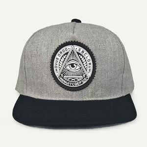 Casquette de camionneur polyvalente et élégante, casquette de baseball anti-UV, casquette en coton bicolore tendance avec motif, large bord personnalisé - Product Image 1