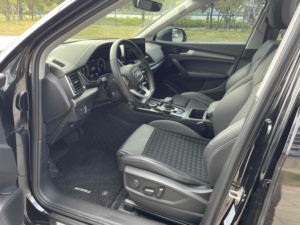 ขายส่งรถยนต์ <span class=keywords><strong>Audi</strong></span> Q5L ปี 2021 รุ่น <span class=keywords><strong>45TFSI</strong></span> Sport Luxury มือสอง รถ SUV ขนาดกลาง เครื่องยนต์เบนซิน สำหรับตัวแทนจำหน่ายทั่วโลก ส่งออกรถยนต์มือสอง - Product Image 3