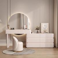 Table de maquillage intégrée moderne en MDF style crème avec panneau en roche, base rotative multifonctionnelle pour chambre à coucher
