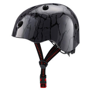 <span class=keywords><strong>Casco</strong></span> de <span class=keywords><strong>Bicicleta</strong></span> Moderno para Niños en Negro, Rosa, Azul y <span class=keywords><strong>Morado</strong></span> para Deportes al Aire Libre, Patinaje, Monopatín, Ciclismo - Product Image 5