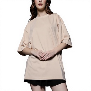 T-shirt pour femme fabriqué sur mesure (OEM), 240 GSM, très haute qualité, 100% coton, logo personnalisé, épaules tombantes, style décontracté, vêtement d'été - Product Image 2
