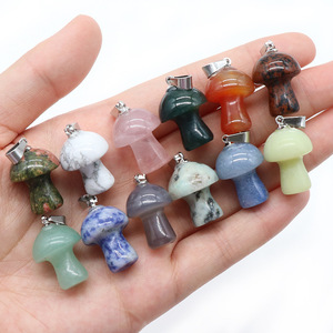 Pendentifs en cristal de 20 mm sur le thème des champignons, fabrication de bijoux, charmes mignons, collier, porte-clés, artisanat, tendance pour enfants - Product Image 2