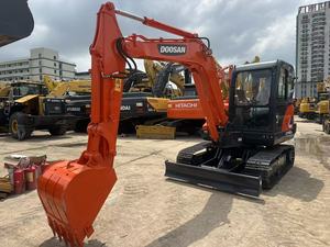 Excavatrice sur chenilles Doosan DX 60 d'occasion, <span class=keywords><strong>mini</strong></span> 6 tonnes, modèle DX60-9c, avec moteur, boîte de vitesses et pompe hydraulique, à vendre - Product Image 5