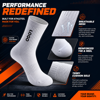Chaussettes de sport mi-mollet personnalisées avec logo, noires, blanches, grises, respirantes, en maille tricotée, pour hommes, pour la course quotidienne, la gym et l'entraînement.
