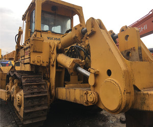 Bulldozer KOMATSU D155A Usado a Gran Escala - Chasis de Alta Resistencia, Duradero y Robusto, Comprobado por Años de Experiencia en Construcción - Product Image 2