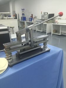 Machine d'échantillonnage par pression latérale ECT, coupe-échantillons manuel pour le bord des cartons ondulés - Product Image 3