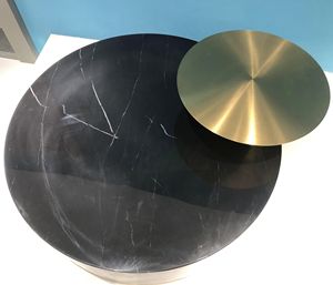 Nuevo diseño de muebles para sala de estar, <span class=keywords><strong>mesa</strong></span> de centro <span class=keywords><strong>baja</strong></span>, <span class=keywords><strong>mesa</strong></span> auxiliar <span class=keywords><strong>redonda</strong></span> de dos capas de mármol negro, Metal dorado para salón - Product Image 5