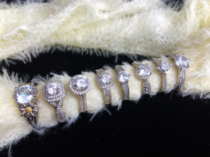 Joyería clásica <span class=keywords><strong>de</strong></span> boda, <span class=keywords><strong>anillo</strong></span> <span class=keywords><strong>de</strong></span> <span class=keywords><strong>promesa</strong></span> <span class=keywords><strong>de</strong></span> Zirconia cúbica redonda brillante para mujer, <span class=keywords><strong>anillo</strong></span> <span class=keywords><strong>de</strong></span> compromiso <span class=keywords><strong>de</strong></span> novia, <span class=keywords><strong>anillo</strong></span> <span class=keywords><strong>de</strong></span> pareja <span class=keywords><strong>de</strong></span> <span class=keywords><strong>matrimonio</strong></span> - Product Image 2