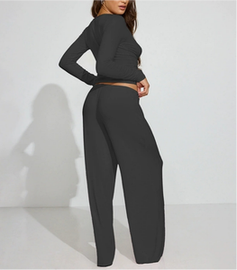 Yeni Gelen Sonbahar Düz Renk Günlük Rahat Şık Fitilli Örgü Takımlar Seksi Derin V Yaka Dar Üst Bol Paça Pantolon Kombinleri - Product Image 3