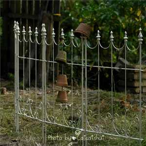 Clôture en fonte à coins arrondis en forme de lance, décorative pour jardin extérieur, barrière métallique pour cour et jardin. - Product Image 4