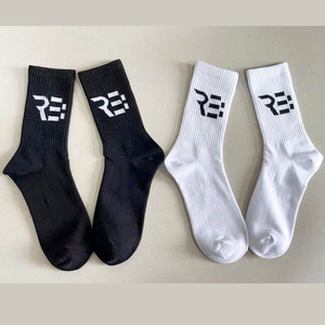 <span class=keywords><strong>Calcetines</strong></span> personalizados de algodón peinado de diseño personalizado de gran calidad con logotipo para hombres y mujeres con logotipo - Product Image 1