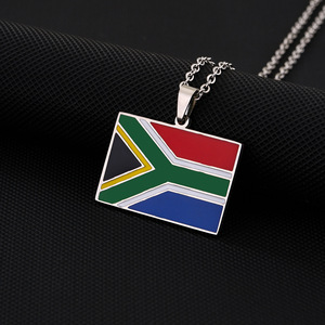 Collana con Ciondolo in Acciaio Inossidabile Mappa dell'Arabia Saudita con <span class=keywords><strong>Nomi</strong></span> delle Città Medina e Mecca per Regali di Matrimonio e Feste - Product Image 2