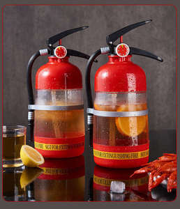 Jarra de Vino de Plástico con Forma de Extintor, Botella Portátil Novedosa con Manguera y Diseño de Gatillo para Uso en Bares - Product Image 4