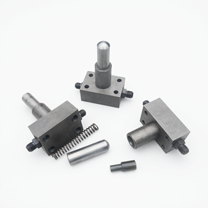 Pompe centrifuge verticale en fonte, durable, standard, pour circulation industrielle - Product Image 1