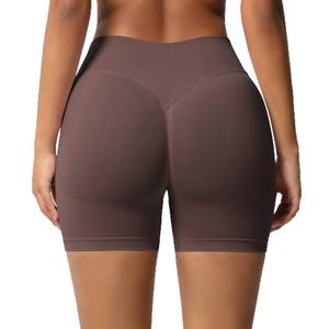 Women's Solid High Waist Seamless <strong>Plus</strong> <strong>Size</strong> Fitness Shorts with Four-Way Stretch Quick-drying Breathable Sports Shorts for Yoga - Product Image 4