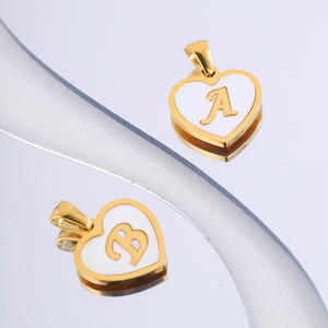 Collier Lettre <span class=keywords><strong>d</strong></span>'Amour en Gros, Plaqué Or, Acier Inoxydable, Pendentif Initiale A-Z, Chaîne à Maillons, Charme Alphabet Coquillage Naturel, Ensemble Anniversaire - Product Image 4