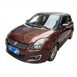 Petite <span class=keywords><strong>voiture</strong></span> d'<span class=keywords><strong>occasion</strong></span> Suzuki Swift édition limitée automatique, bon état, abordable, <span class=keywords><strong>pas</strong></span> chère, années 2015, 2016, 2017 - Product Image 1